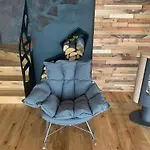 Villa Hrdlicka Slapy Chalot
