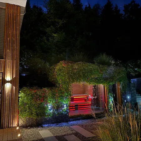 Hrdlicka Slapy Chalot Bus