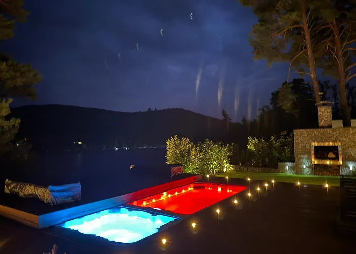 Villa Hrdlicka Slapy Chalot