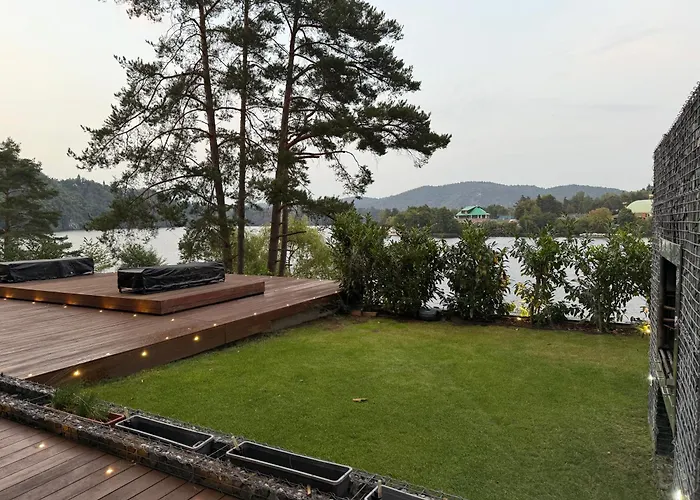 Hrdlicka Slapy Chalot *