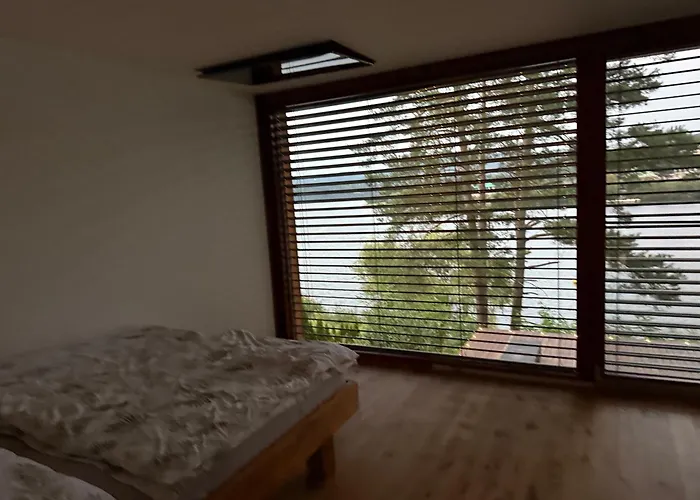 Hrdlicka Slapy Chalot Bus